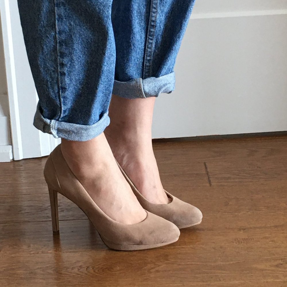 Tan suede high heels Michael Kors